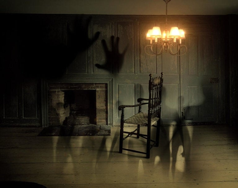 Read more about the article One in Eight Britons Claims to Live in a Haunted House!