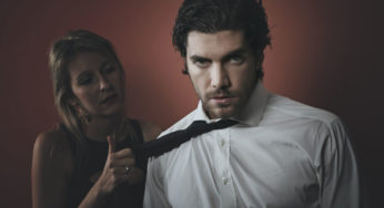 4 Signs You Are in a Relationship with a Narcissist