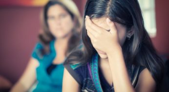 4 Psychologically Damaging Things Most Parents Say to Their Children