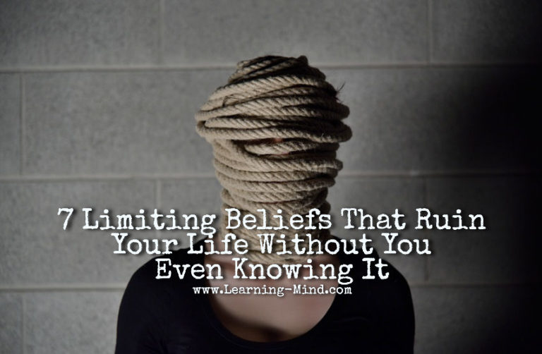 Read more about the article 7 Limiting Beliefs That Ruin Your Life Without You Even Knowing It