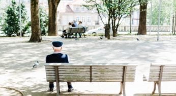 Elderly Loneliness and Its 4 Causes and Effects